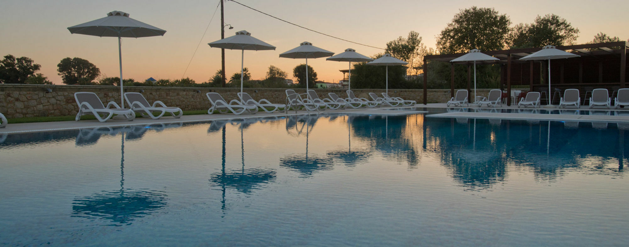 酒店 Niriides Luxury Villas Methóni